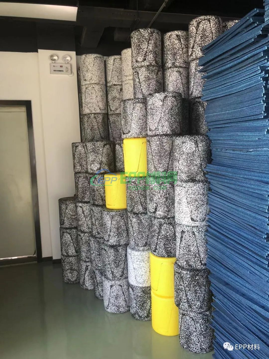 震惊！汽车保险杠都是塑料的？