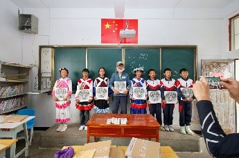 “万里长江公益行  中国包装在行动”走进云南(图7)