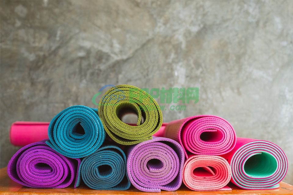 yoga-4650150_960_720.jpg
