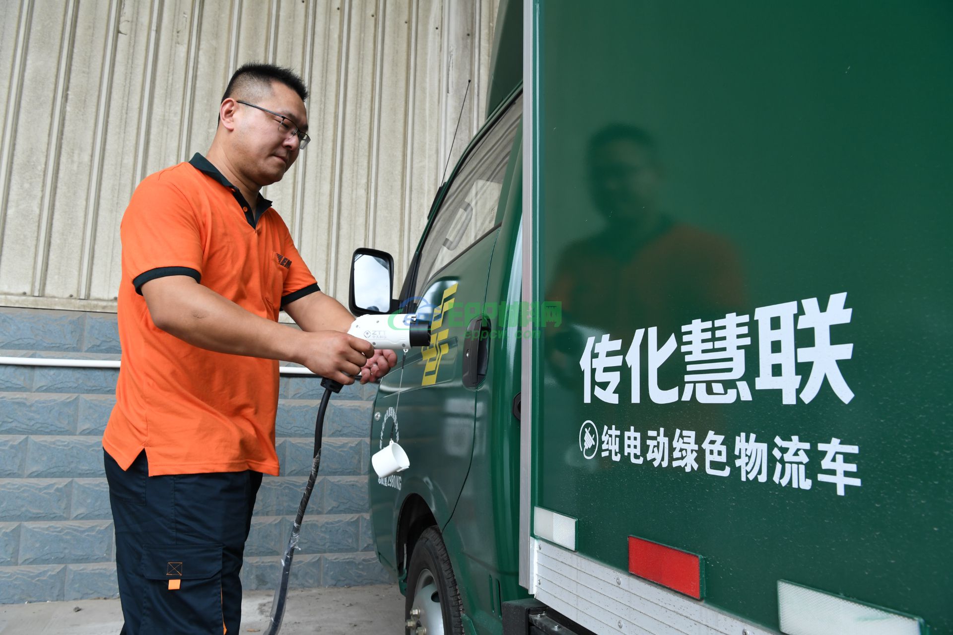 风采录 | 中国邮政：擦亮邮政行业环保底色(图3)